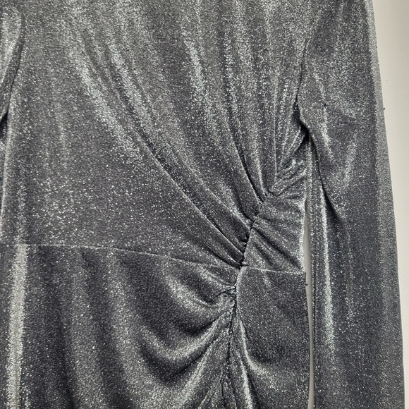 Vince Camuto Elegant Silver Long-Sleeve Dress - Picture 6 of 16